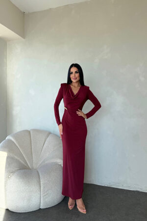 Degaje Yaka Bel Broşlu Özel Tasarım Elbise